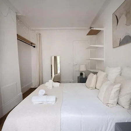 Spacieux De 2 Pieces A Montmartre 아파트 파리