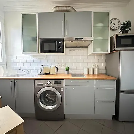 Spacieux De 2 Pieces A Montmartre 아파트 파리